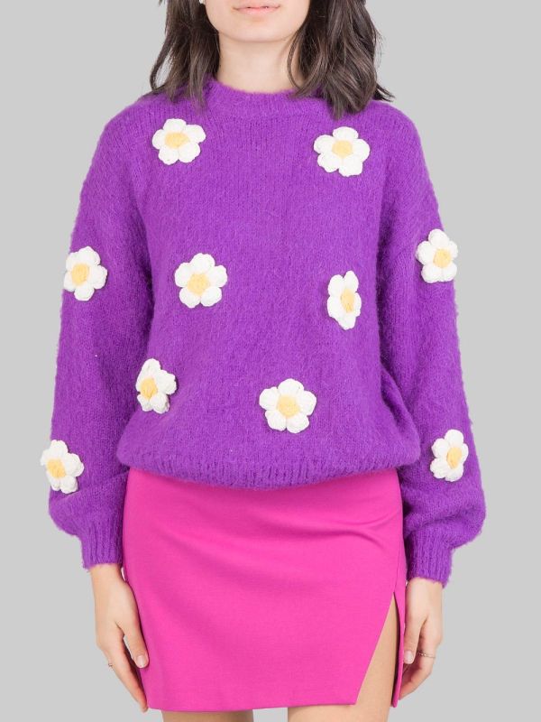 DANYA PURPLE CREW NECK SWEATER WITH DAISIES