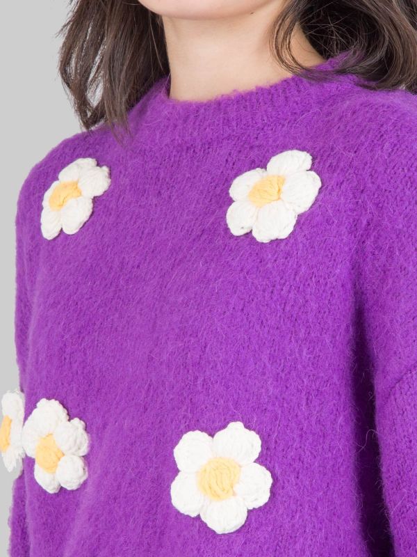 DANYA PURPLE CREW NECK SWEATER WITH DAISIES