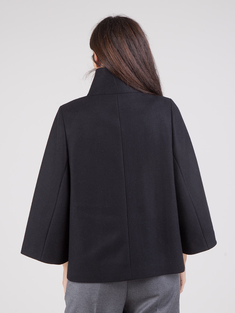 Woolen cloth cape